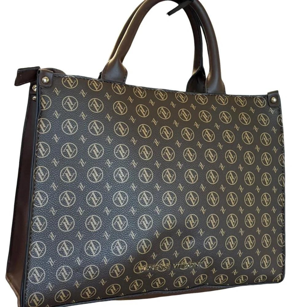 NEW‎ Adrienne Vittadini Signature Sport Collection Satchel Monogram Chocolate